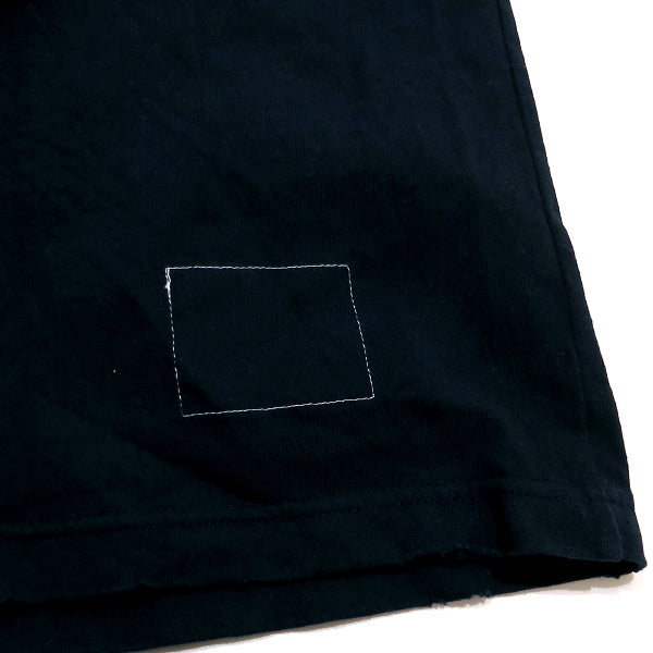 sacai サカイ x Fragment Design フラグメント デザイン T-SHIRT 21-0314S The Classic/Fragment：Sacai Tシャツ ネイビー 紺 半袖