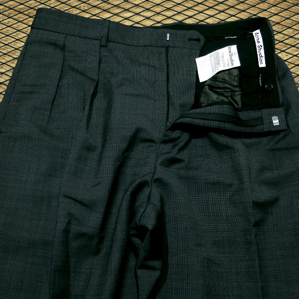 Acne Studios アクネストゥディオズ PLEATED TROUSERS FN-MN-TROU000634 プリーツ トラウザーズ グレー パンツ ボトムス スラックス